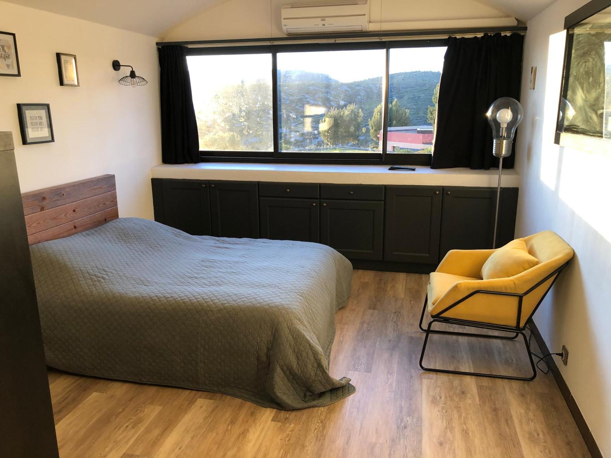 Apartment 29